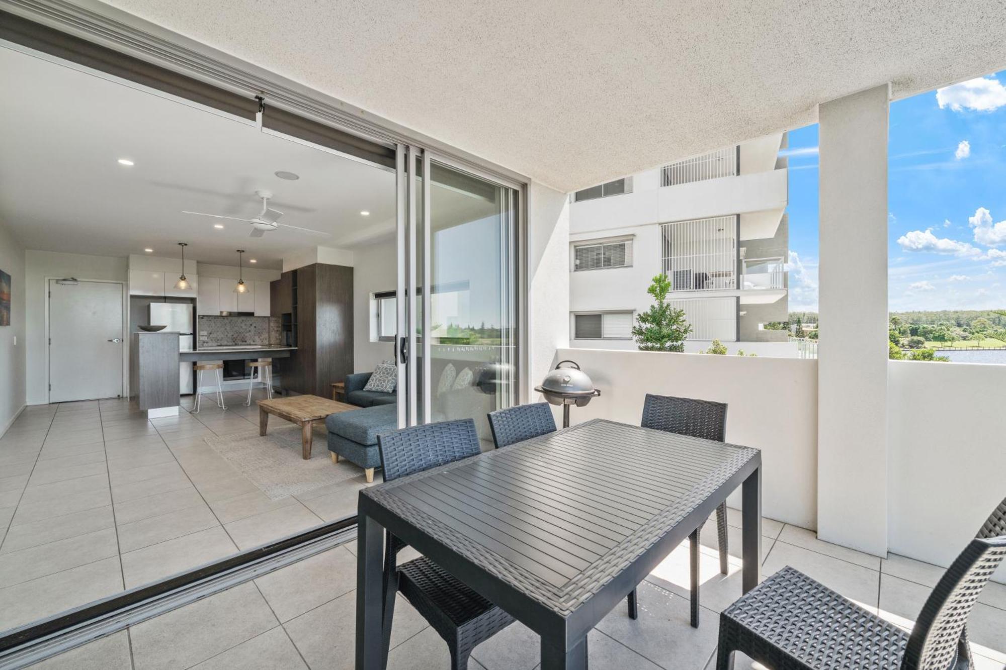 North Shore Oceanside Kawana Kawana Waters Exterior foto